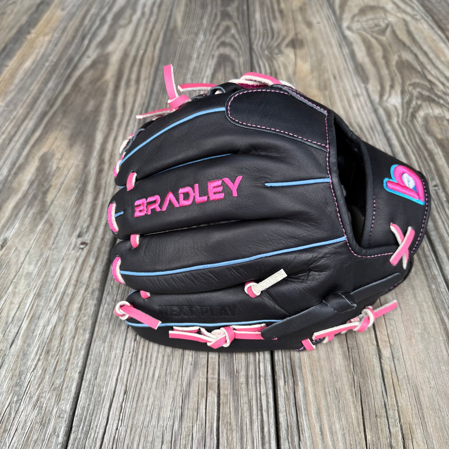 I-Web, Next Play Series 5-STAR Pro Kip '25 Black/Sky Blue/Pink CLEARANCE 20% TAKEN OFF AT CHECKOUT