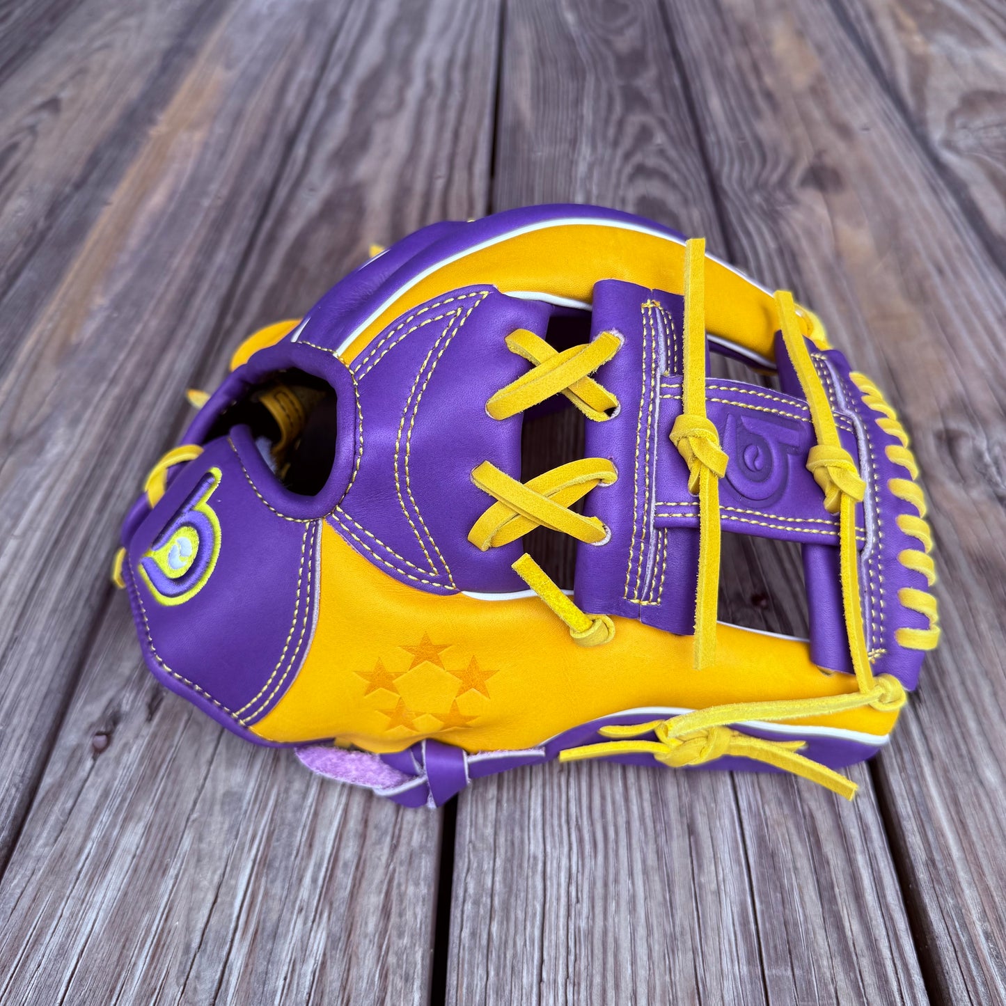 I-Web, BBG LTD Purple/Gold
