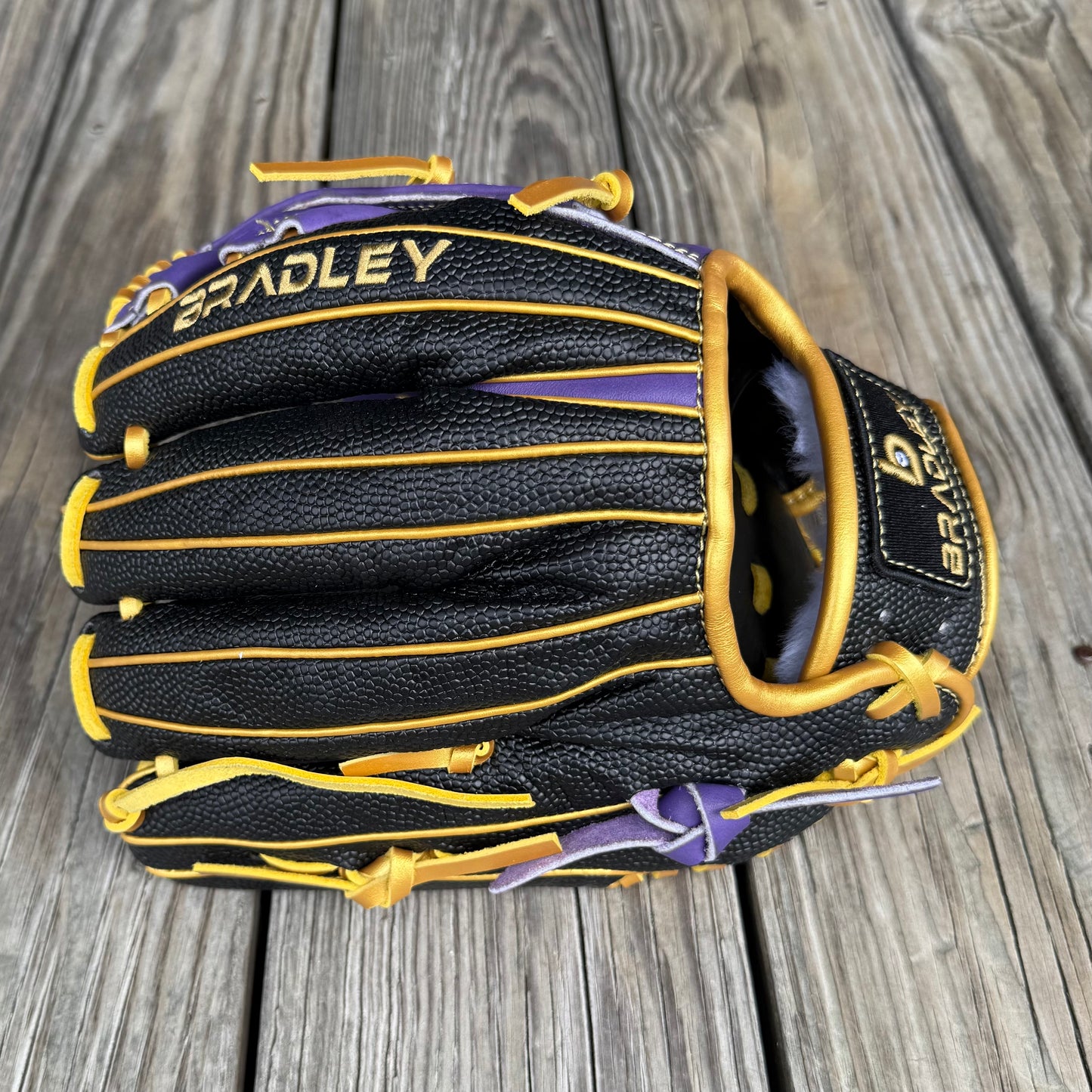 Lace Post, BBG LTD MicroShell, Black/Purple/Shimmering Gold