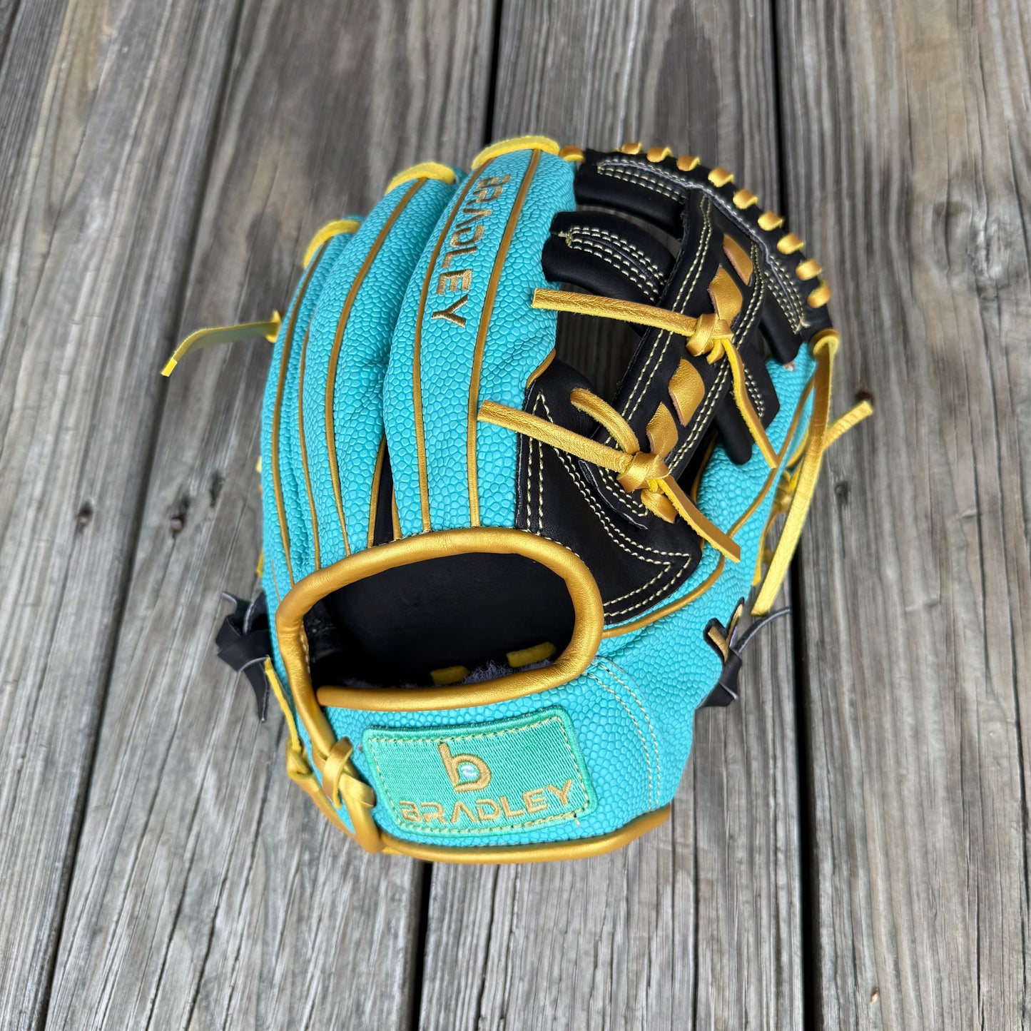 Lace Post, BBG LTD MicroShell, Teal/Black/Shimmering Gold