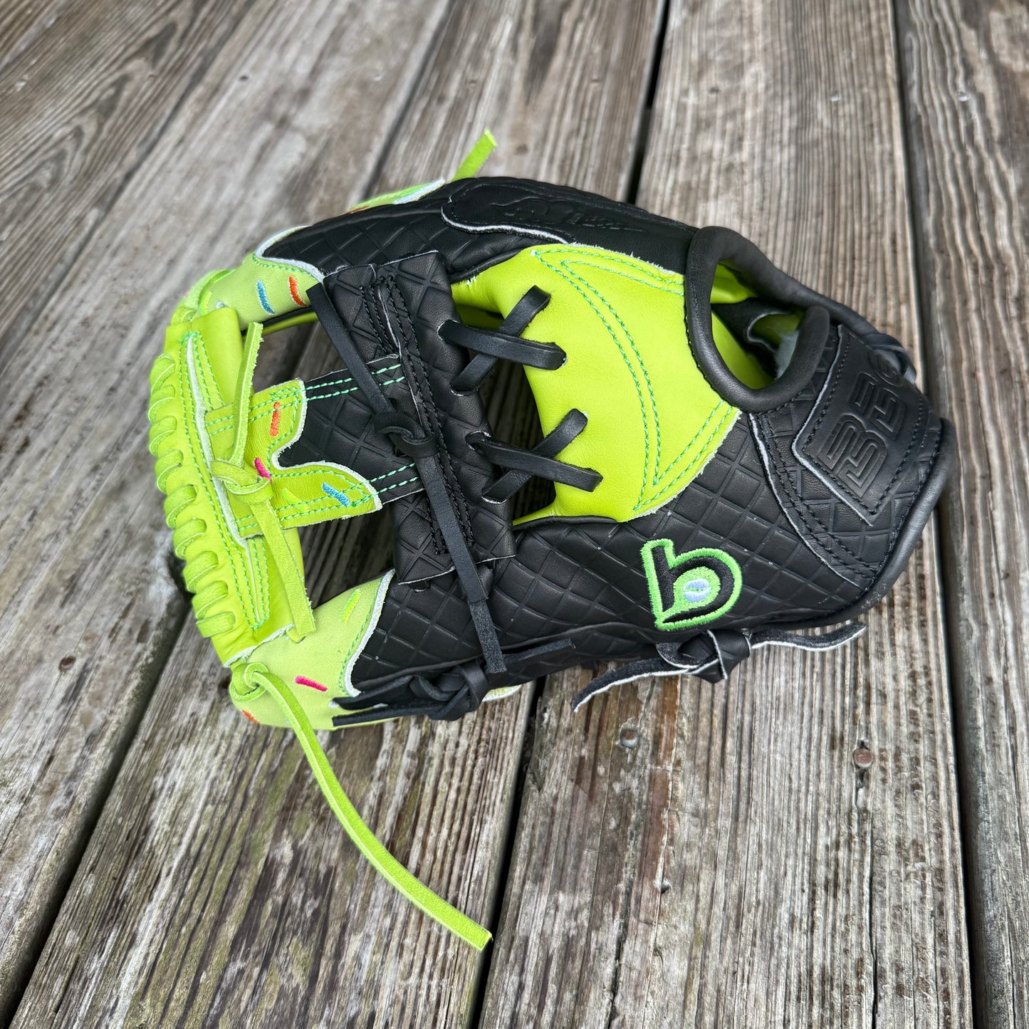 I-Web, BBG LTD Ice Cream Cone, 11.5" Black/Kiwi CLEARANCE 20% OFF AT CHECKOUT