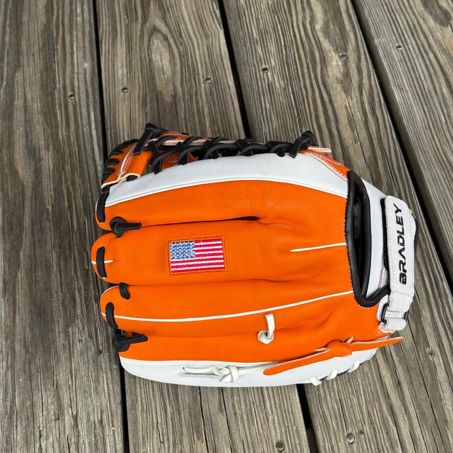 12.5" Mod Trap, White/Orange/Black, Custom Native Kip Outtake