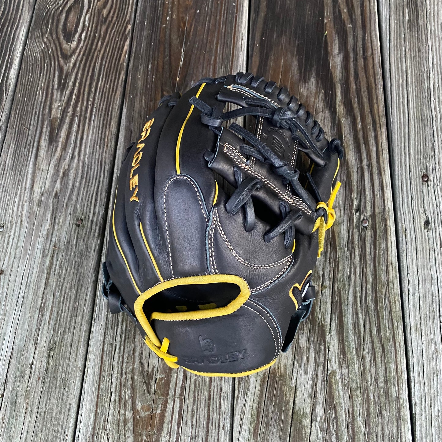 I-Web, Next Play Series '25 BLACK/GOLD PRO KIP (CLEARANCE 20% OFF AT CHECKOUT)