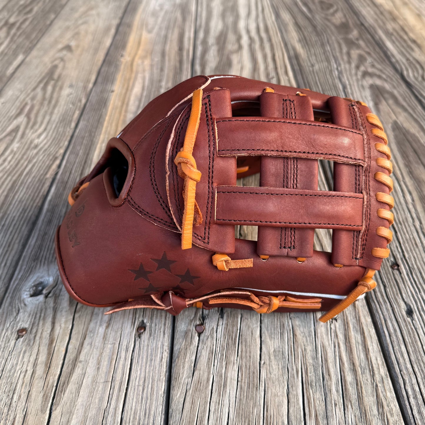 H-Web, Next Play Series USA Steerhide 5-STAR '25 Dark Brown/Tan
