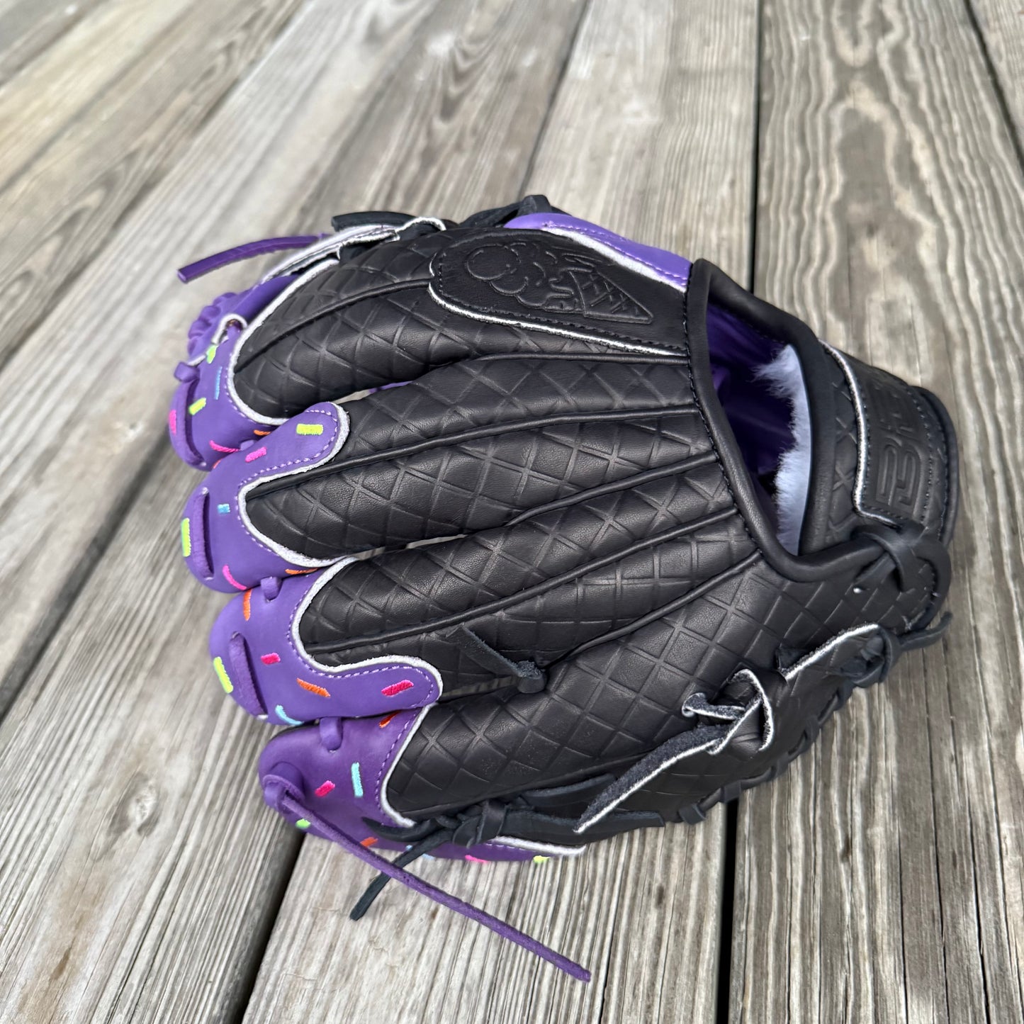 I-Web, BBG LTD Ice Cream Cone, 11.5" Black/Grape