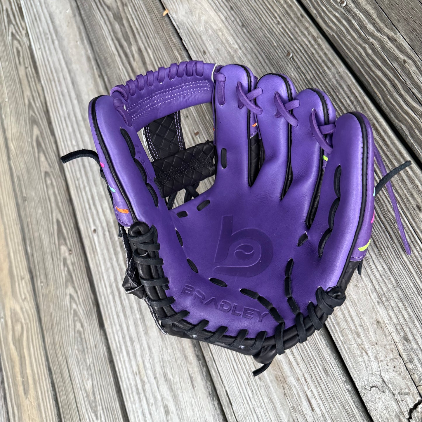 I-Web, BBG LTD Ice Cream Cone, 11.5" Black/Grape