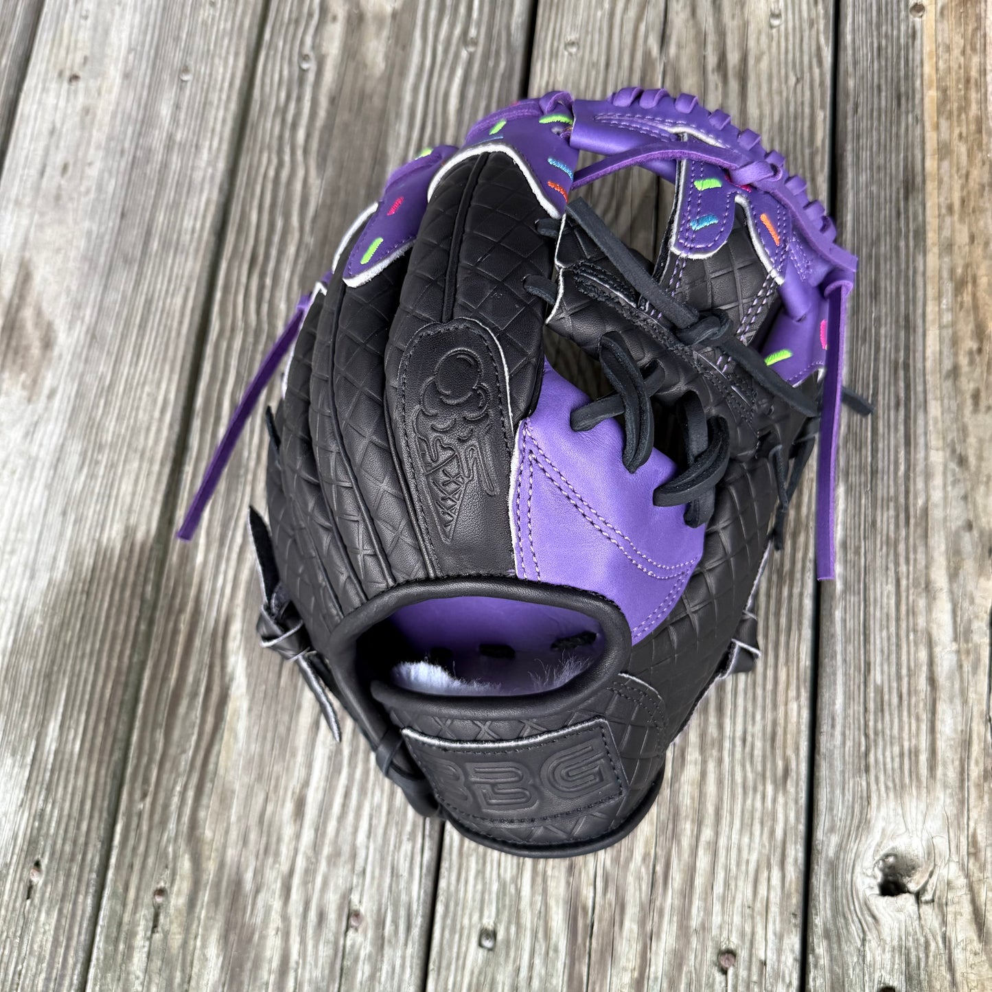 I-Web, BBG LTD Ice Cream Cone, 11.5" Black/Grape