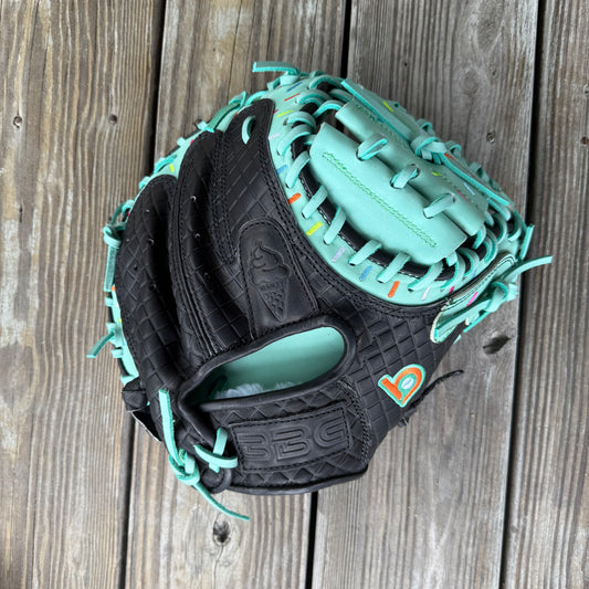 Catchers Mitt, BBG LTD Ice Cream Cone, 32.5" Black/Mint