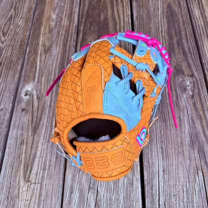 I-Web, BBG LTD Ice Cream Cone, 11.5" Tan/Blue Cake Batter