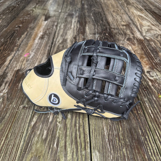 1B Mitt, Next Play Pro Kip LTD '26