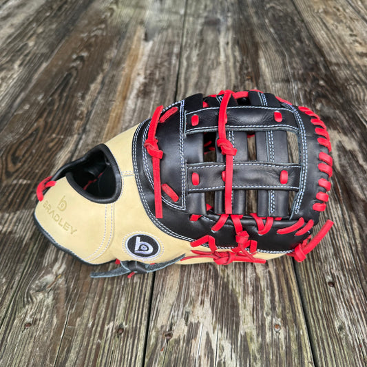1B Mitt, Next Play Pro Kip LTD '26