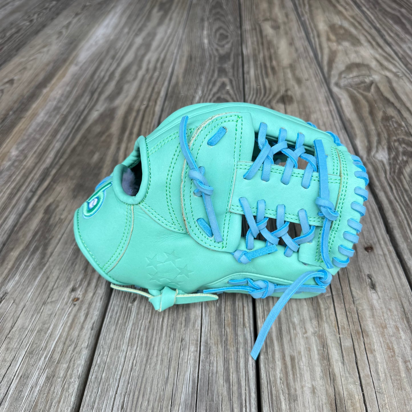 I-Trap, BBG LTD Minty Fresh USA STEERHIDE