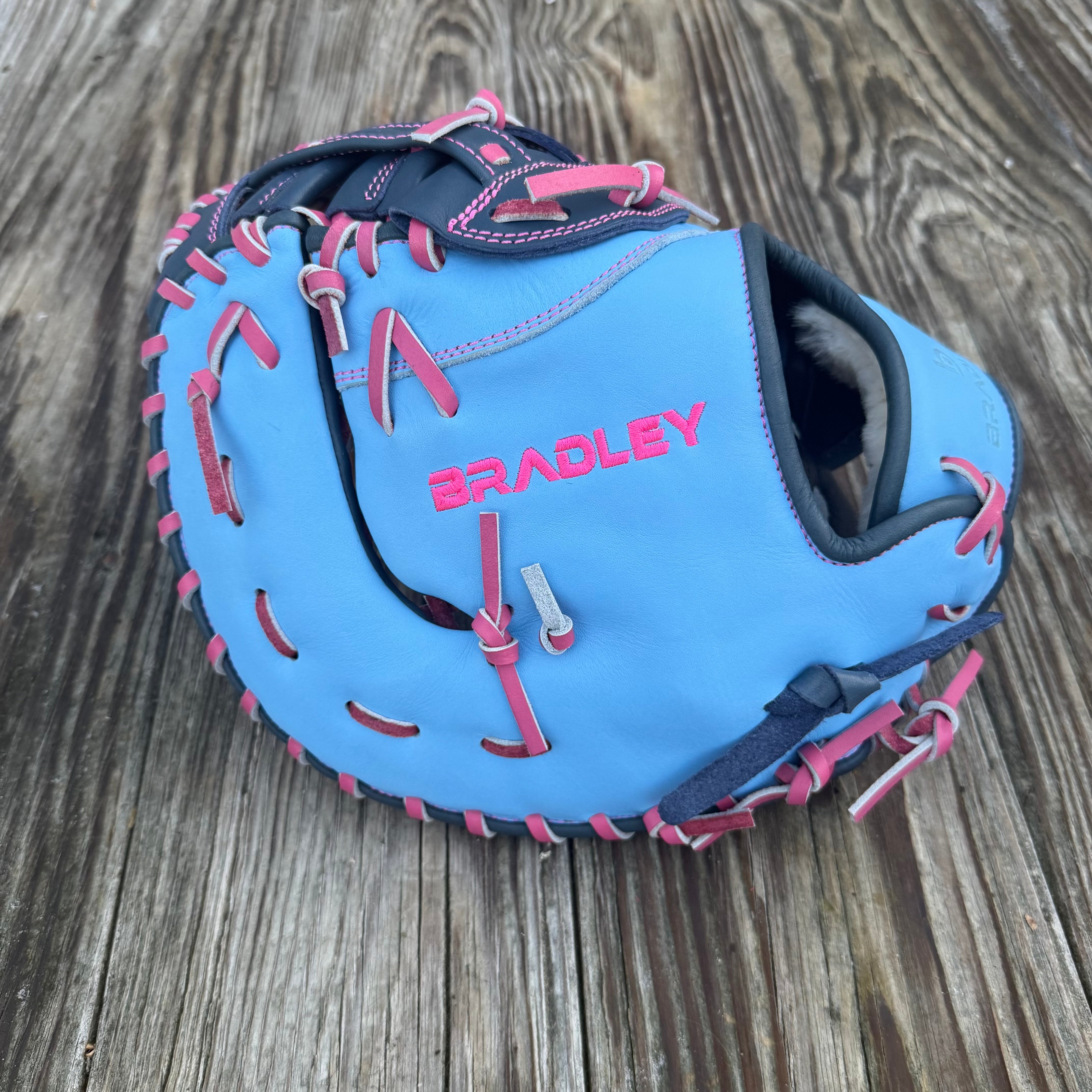 1B Mitt, Next Play Pro Kip Limited Editions – Bradley Baseball