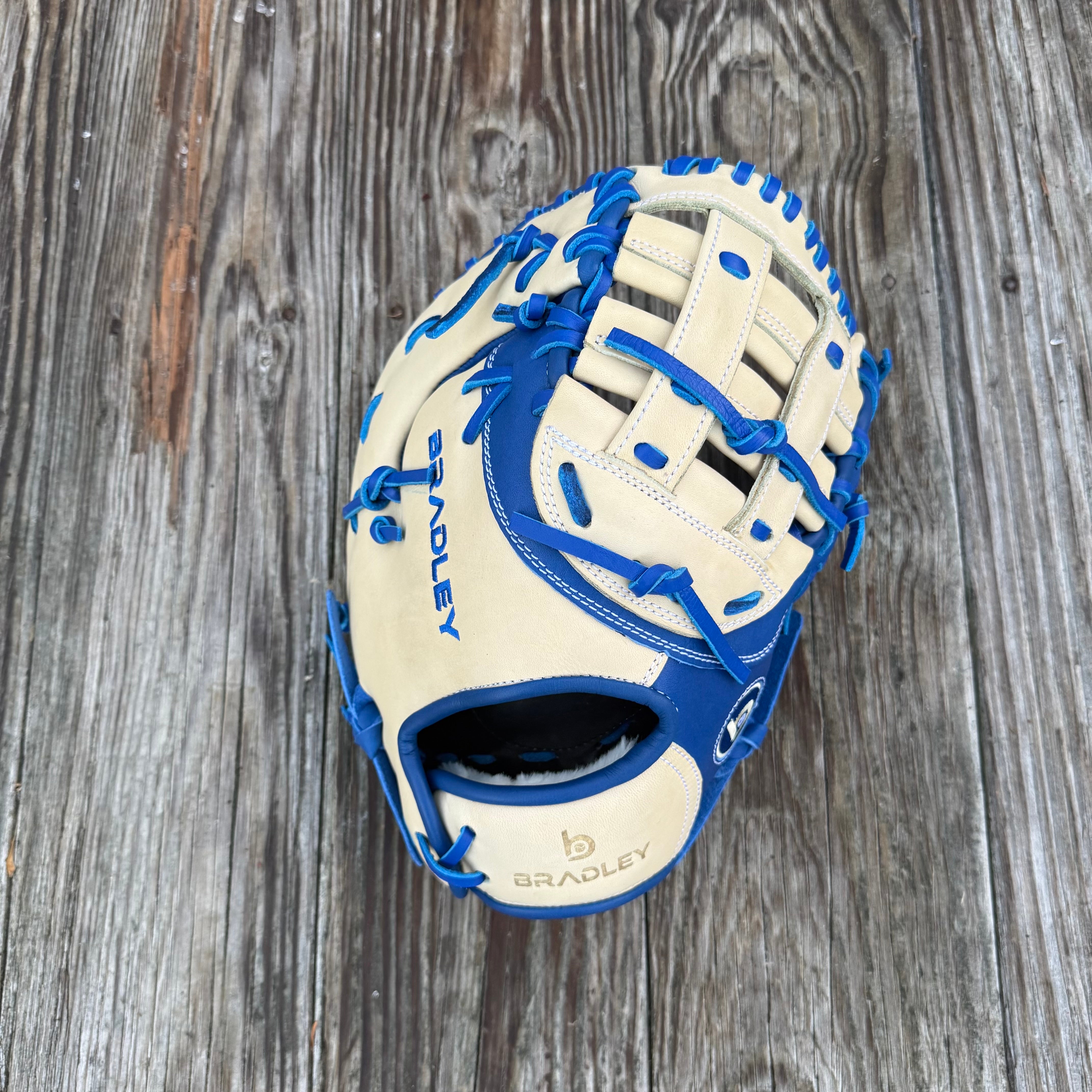 1B Mitt, Next Play Pro Kip Limited Editions – Bradley Baseball