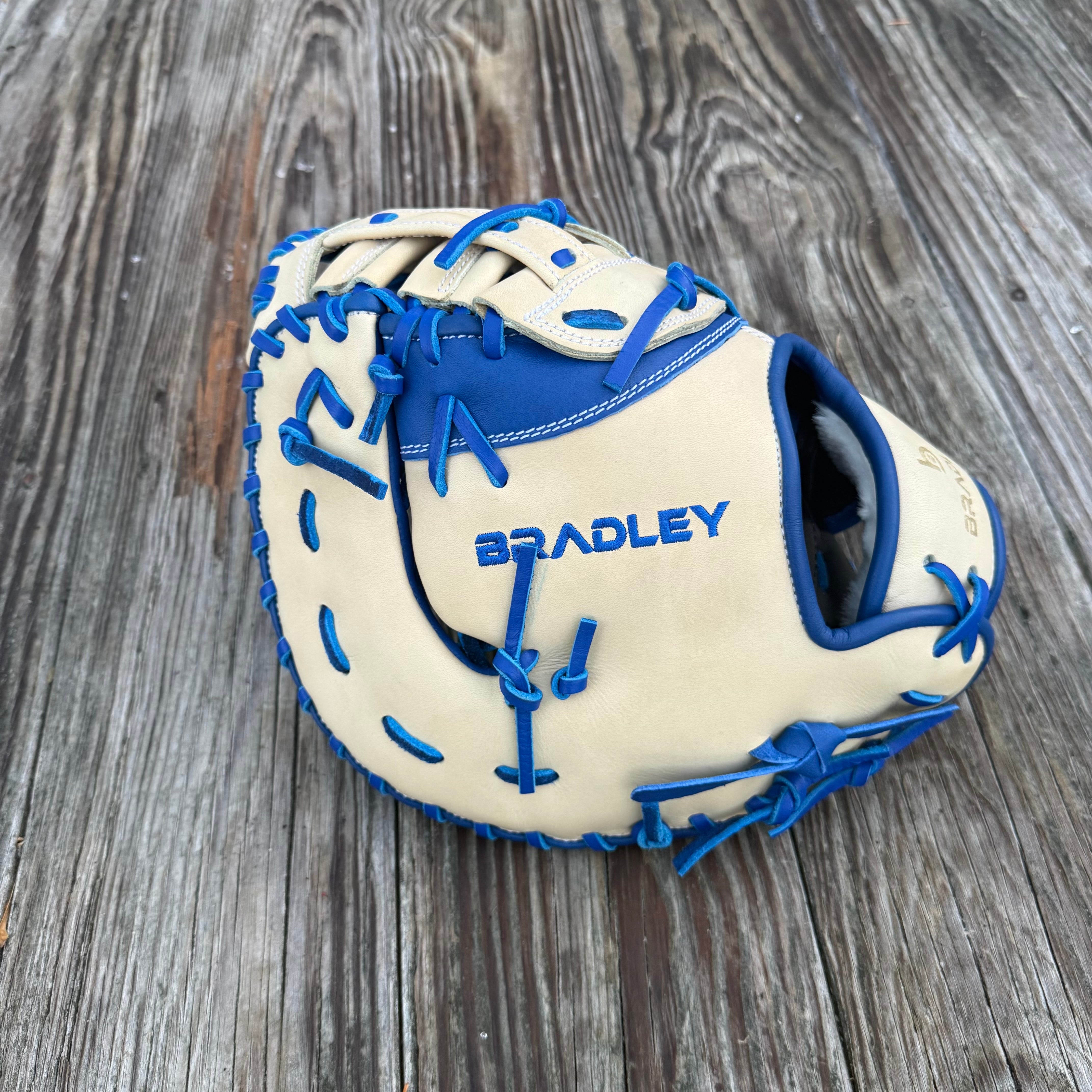 1B Mitt, Next Play Pro Kip Limited Editions – Bradley Baseball