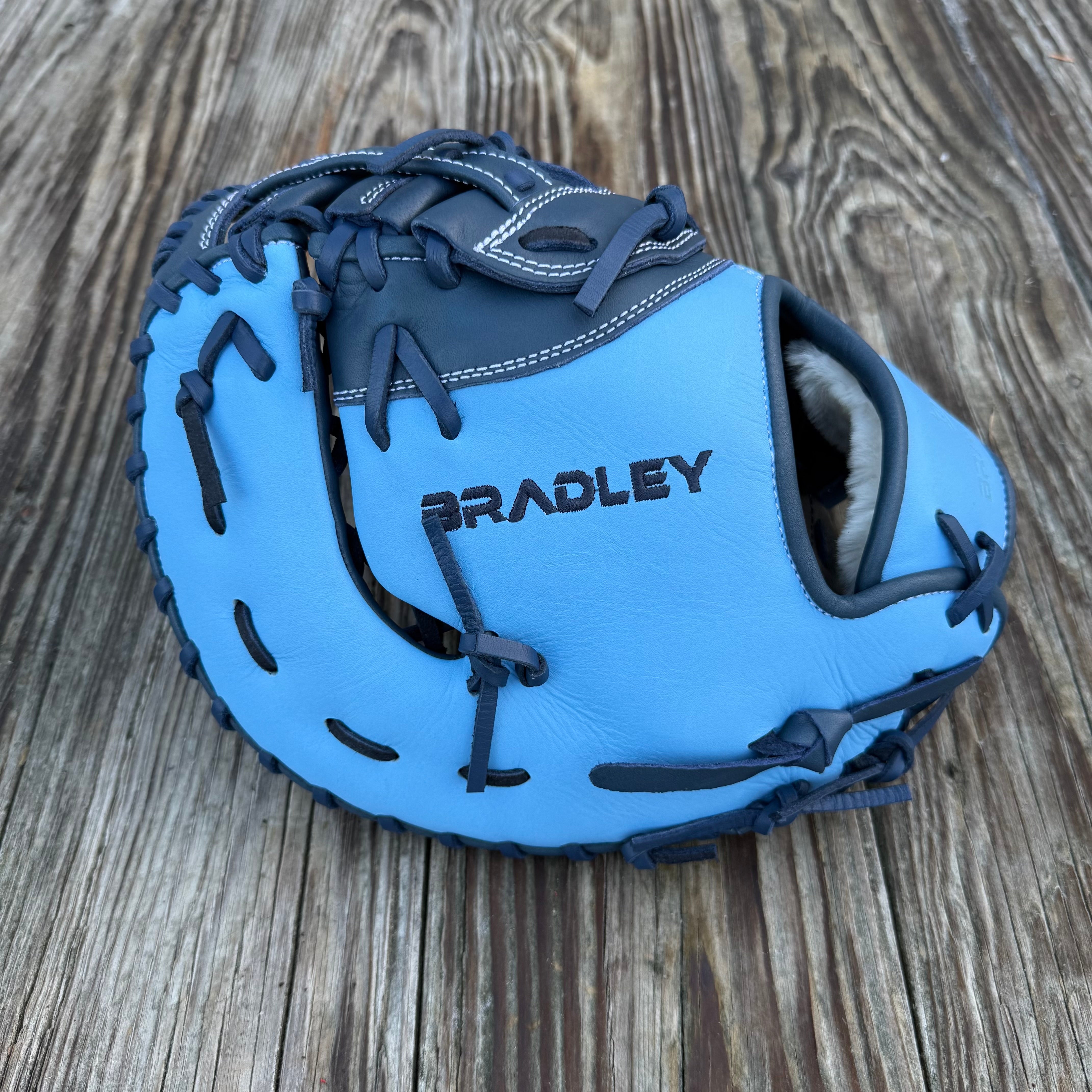 1B Mitt, Next Play Pro Kip Limited Editions – Bradley Baseball