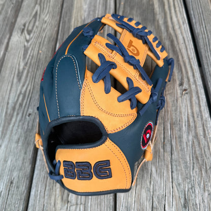 I-Web, Next Play Limited Edition Texas Steerhide, Navy/Tan
