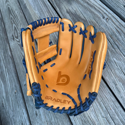 I-Web, Next Play Limited Edition Texas Steerhide, Navy/Tan