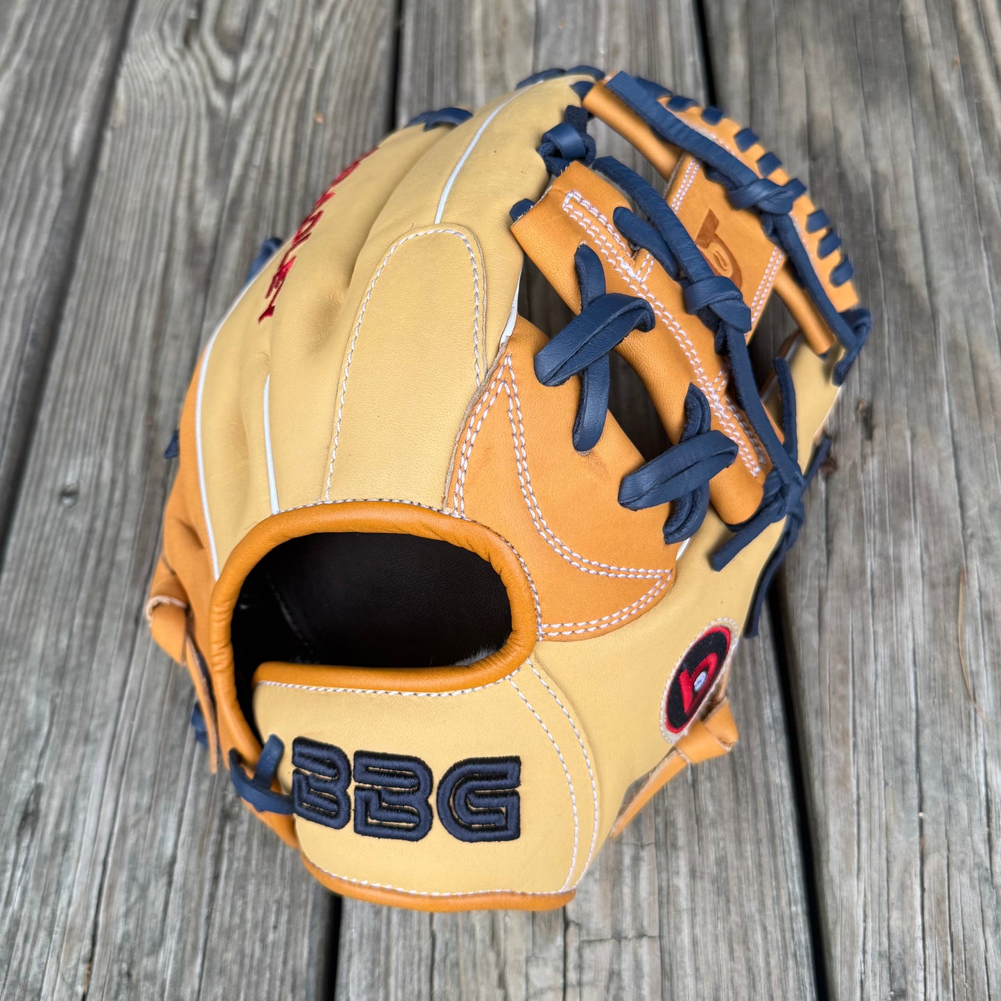 I-Web, Next Play Limited Edition Texas Steerhide, Camel/Tan/Navy
