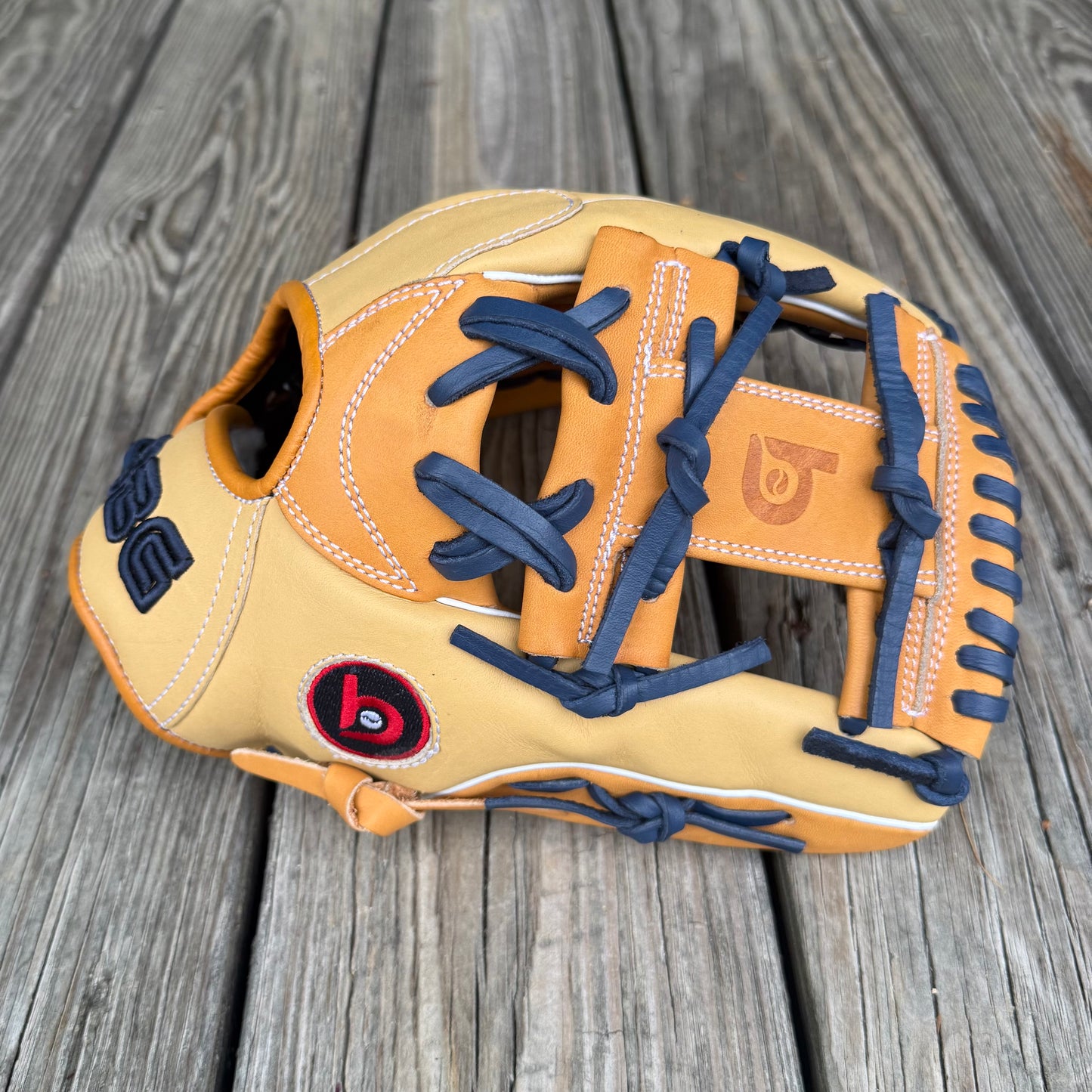 I-Web, Next Play Limited Edition Texas Steerhide, Camel/Tan/Navy