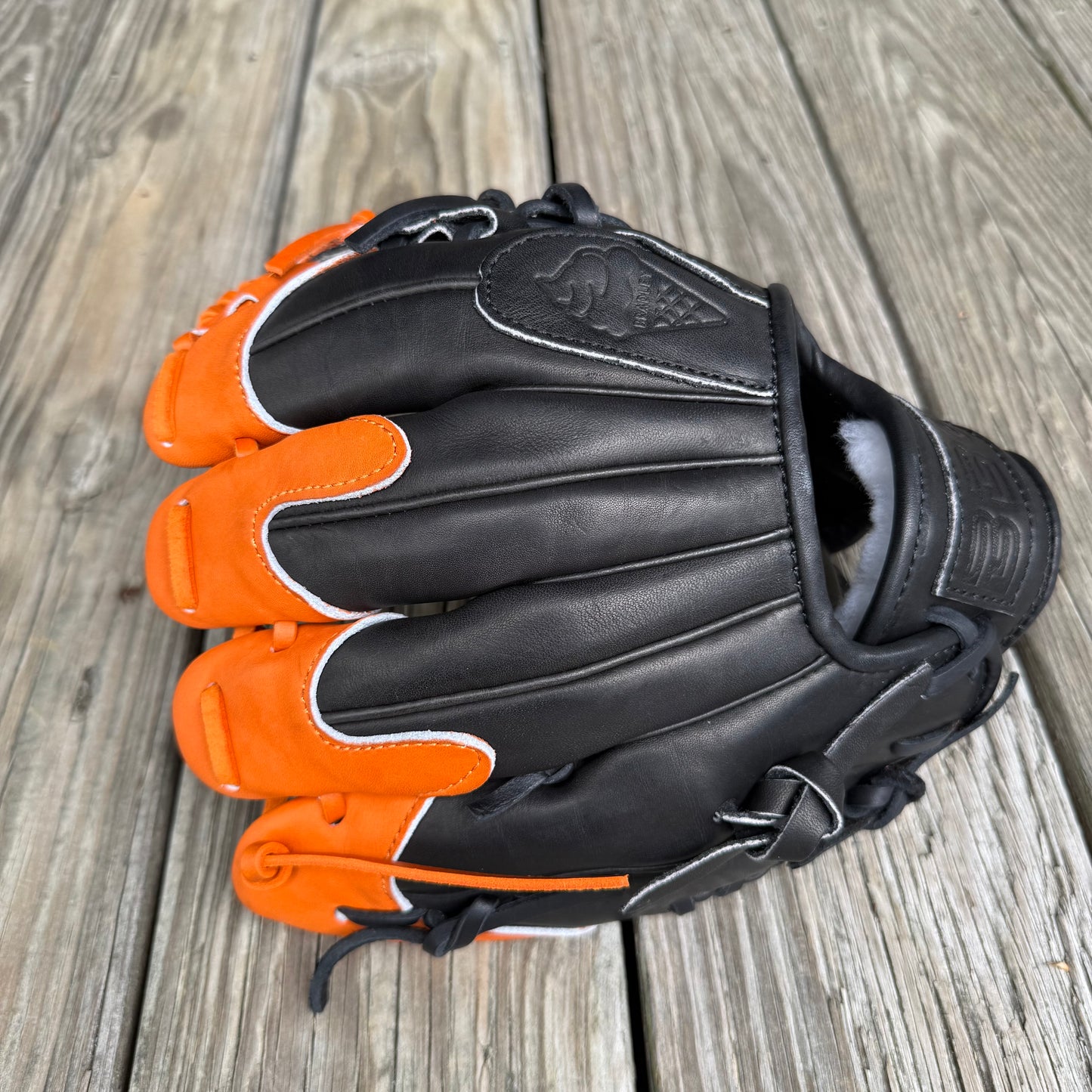 I-Web, BBG LTD Black Ice Series