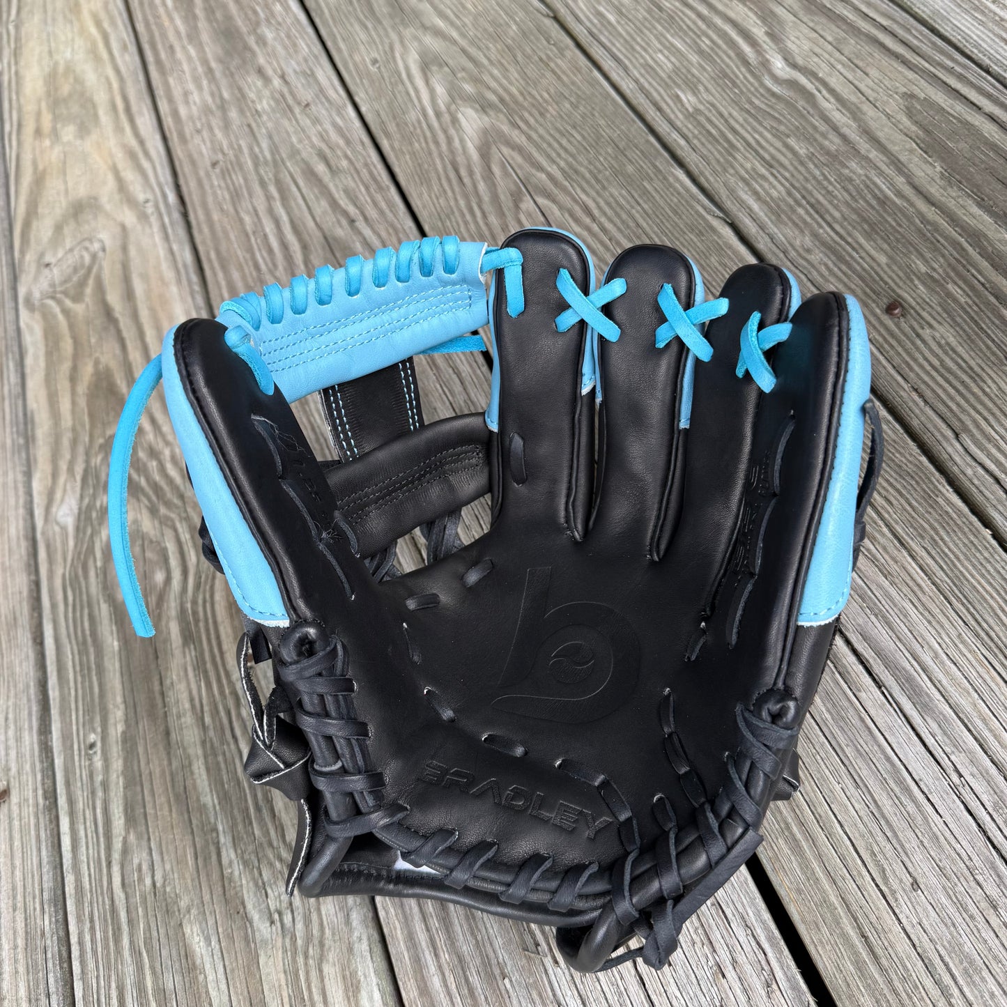 I-Web, BBG LTD Black Ice Series
