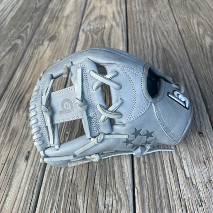 I-Web, Next Play 5-Star Limited Edition Texas Steerhide,5-STAR Gun Metal Gray