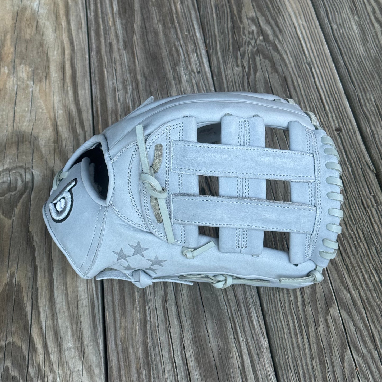 H-Web, Next Play 5-Star Limited Edition Texas Steerhide,5-STAR Gun Metal Gray
