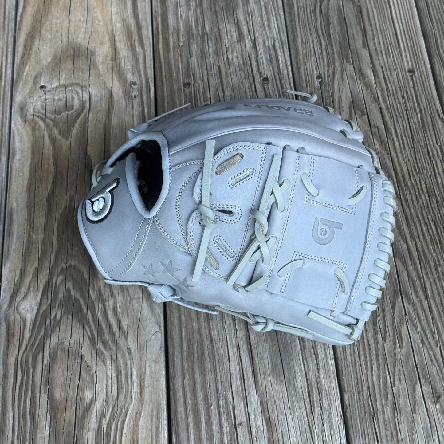 Split Solid-Web, Next Play 5-Star Limited Edition Texas Steerhide,5-STAR Gun Metal Gray