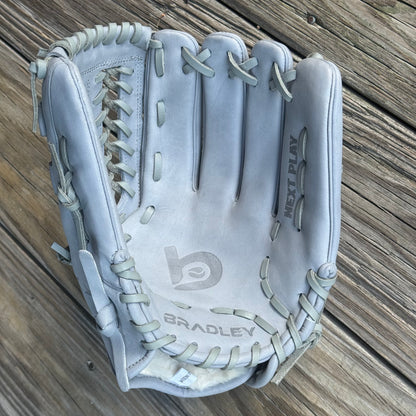 Trident Trap Web, Next Play 5-Star Limited Edition Texas Steerhide,5-STAR Gun Metal Gray