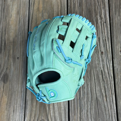 H-Web, BBG LTD Minty Fresh USA STEERHIDE for 'Tweens and Teens