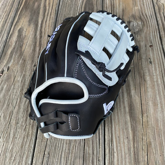 H-Web, Next Play FP LTD 24, Pro Kip Leather