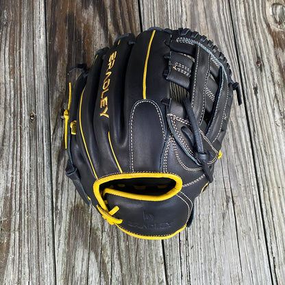 H-Web, Next Play Series '25 BLACK/GOLD PRO KIP (CLEARANCE 20% OFF AT CHECKOUT)