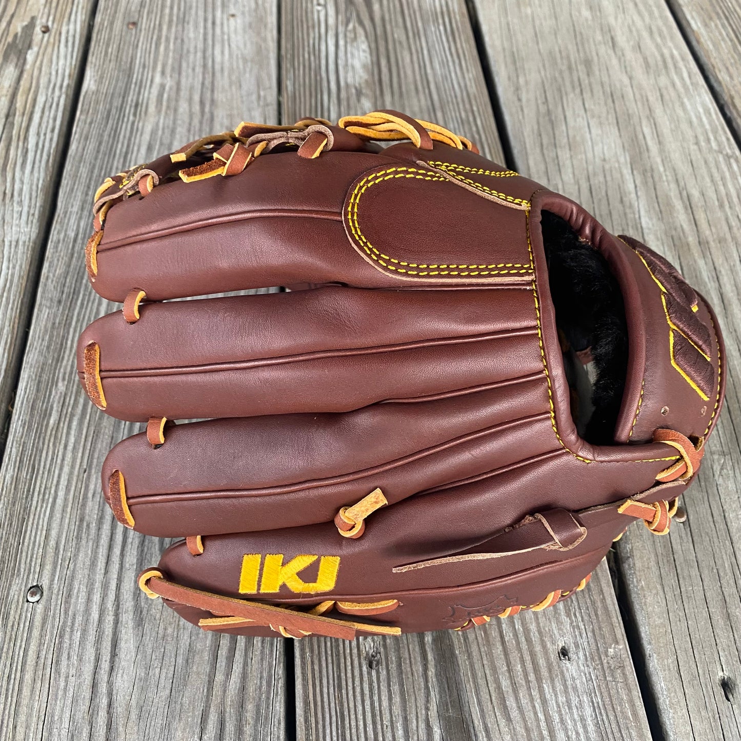 SPECIAL! IKJ 11.5" I-Web MILK CHOCOLATE, JAVA KIP (Pro Fit)