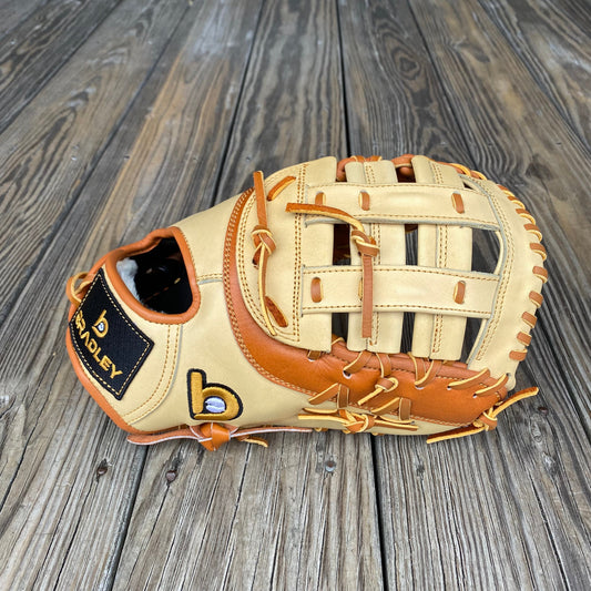 1B Mitt, Next Play Series 23S Pro Kip LTD