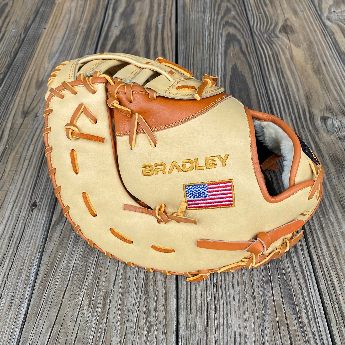 1B Mitt, Next Play Series 23S Pro Kip LTD