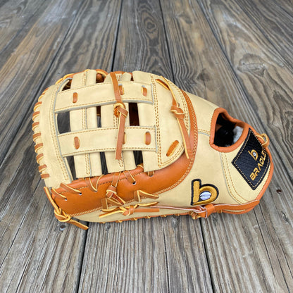 1B Mitt, Next Play Series 23S Pro Kip LTD